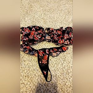 Women's lingerie set